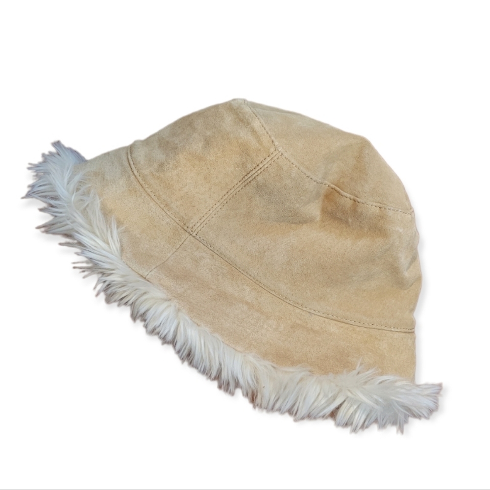 WILSON'S LEATHER